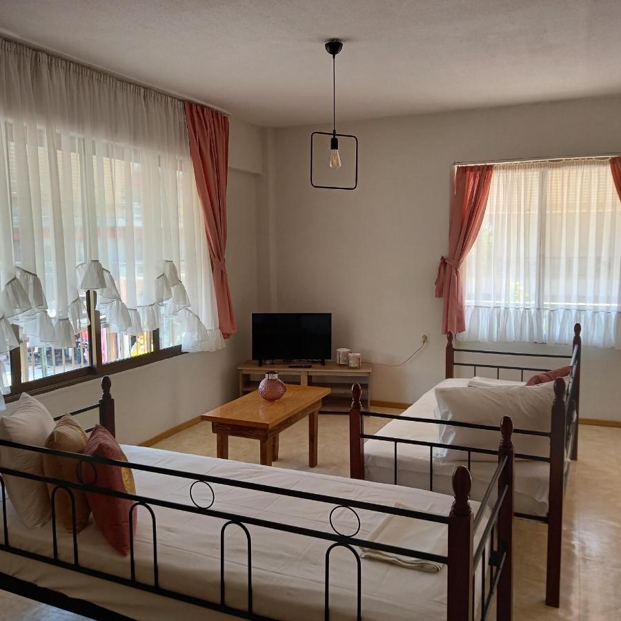 Μαρου Rooms Olympiakí Aktí Exteriér fotografie