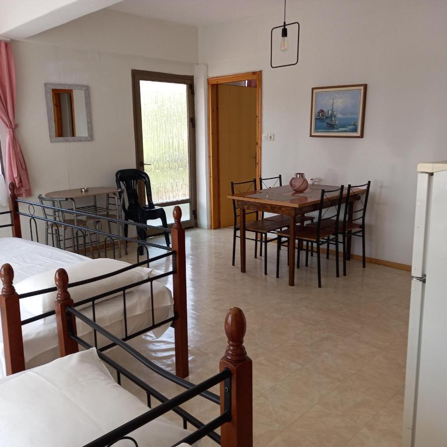 Μαρου Rooms Olympiakí Aktí Exteriér fotografie