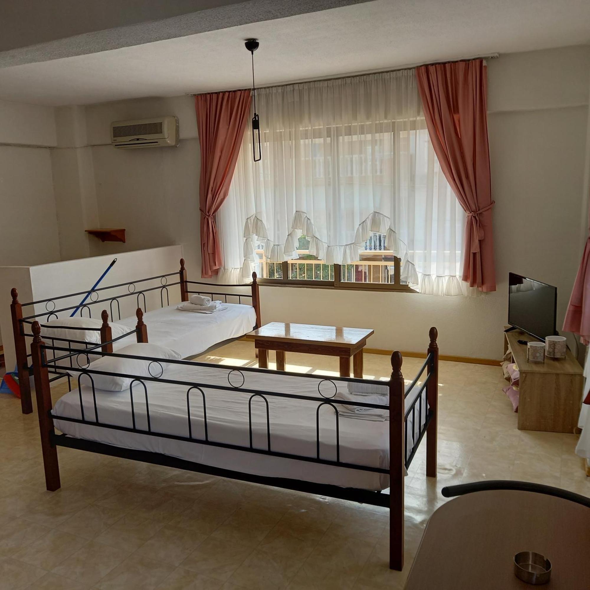 Μαρου Rooms Olympiakí Aktí Exteriér fotografie